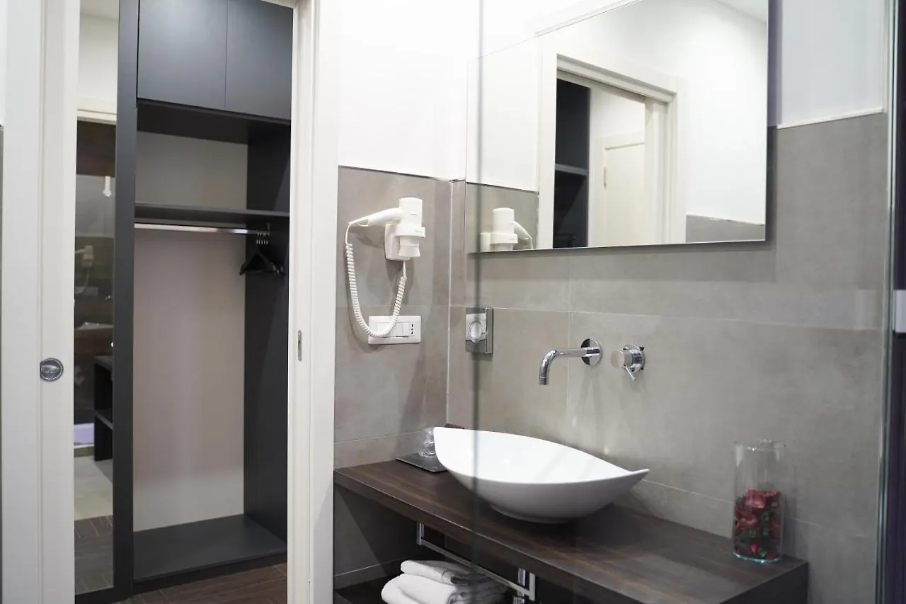 Hotel Cimarosa Naples 3*,