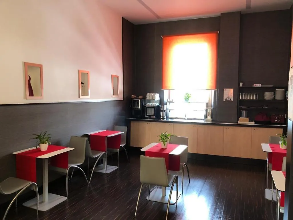 Hotel Cimarosa Naples 3*,