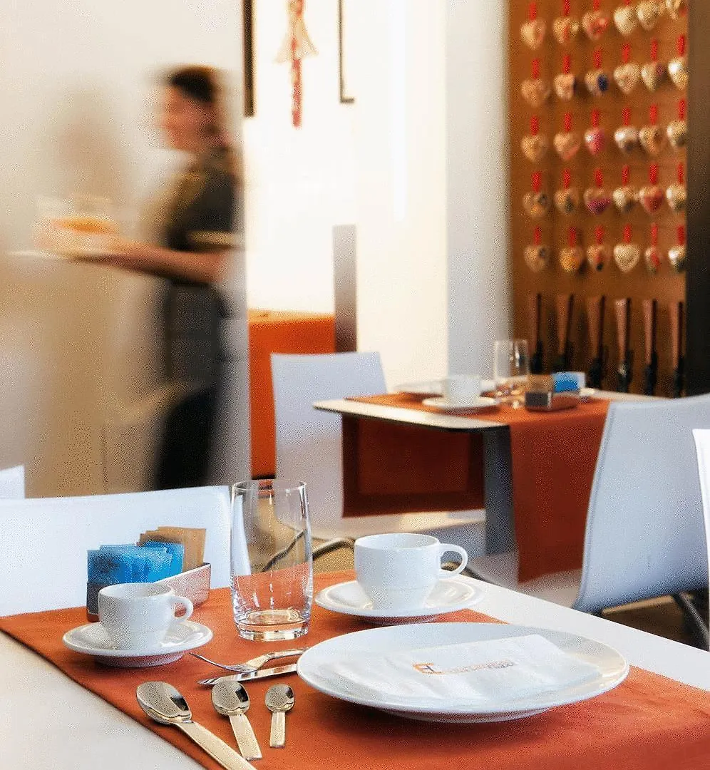 Hotel Cimarosa Naples